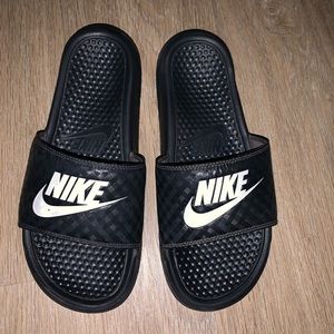 Nike slides